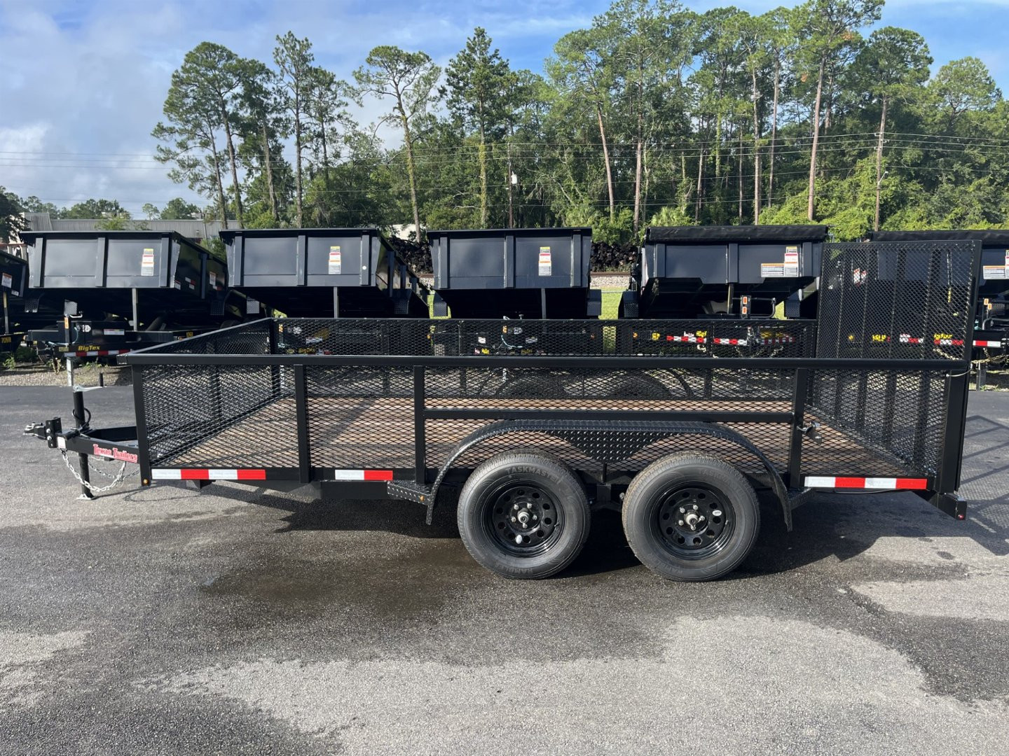 New LM61470 TEXAS TRAILERS 6'10" X 14' LAWN MAINTENANCE TRAILER