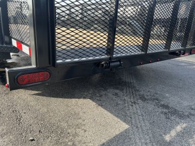 New LM61470 TEXAS TRAILERS 6'10" X 14' LAWN MAINTENANCE TRAILER