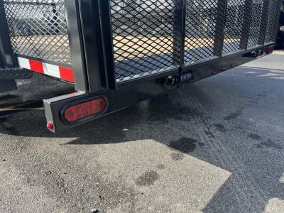 New LM61470 TEXAS TRAILERS 6'10" X 14' LAWN MAINTENANCE TRAILER
