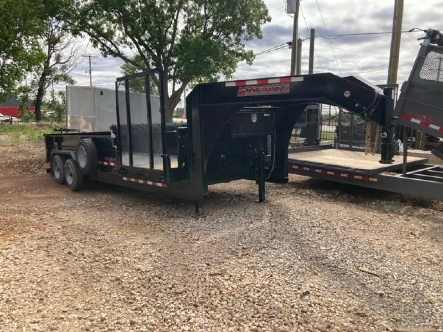 9×20 Dump Trailer