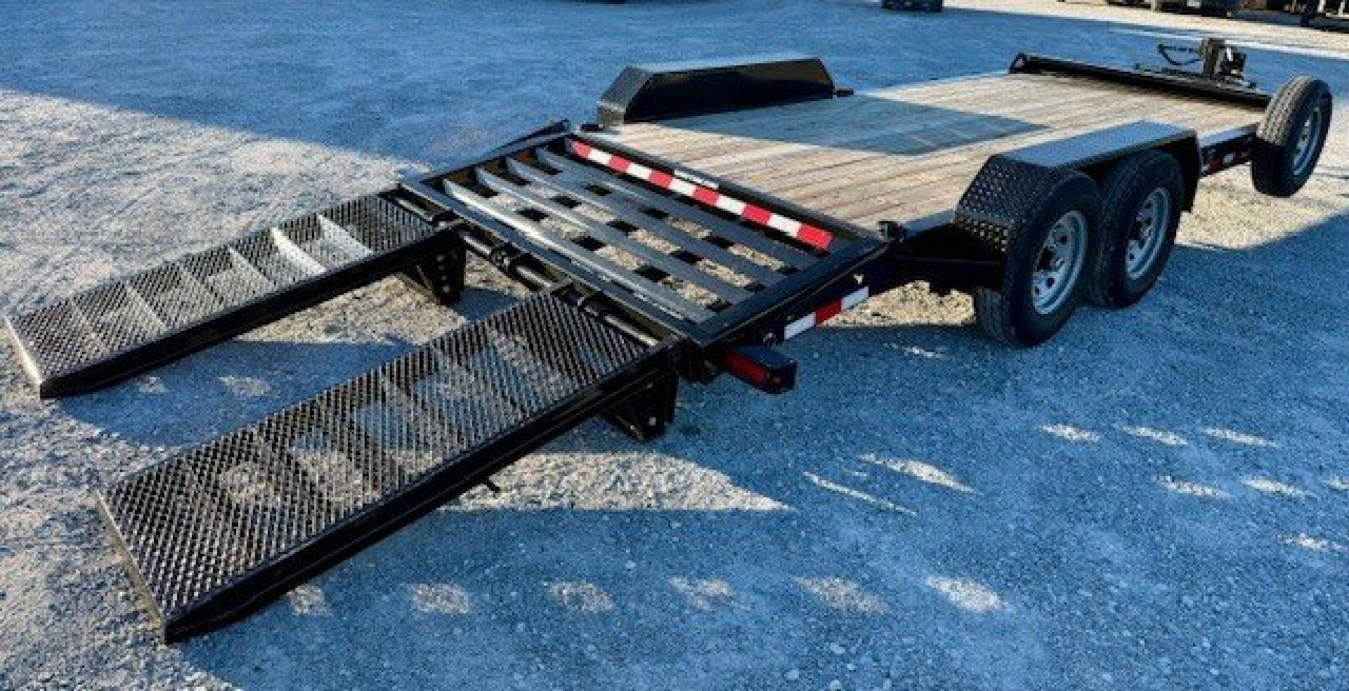 New 2025 Sure-Trac 7x18 (15+3) 15.4K Equipment Trailer