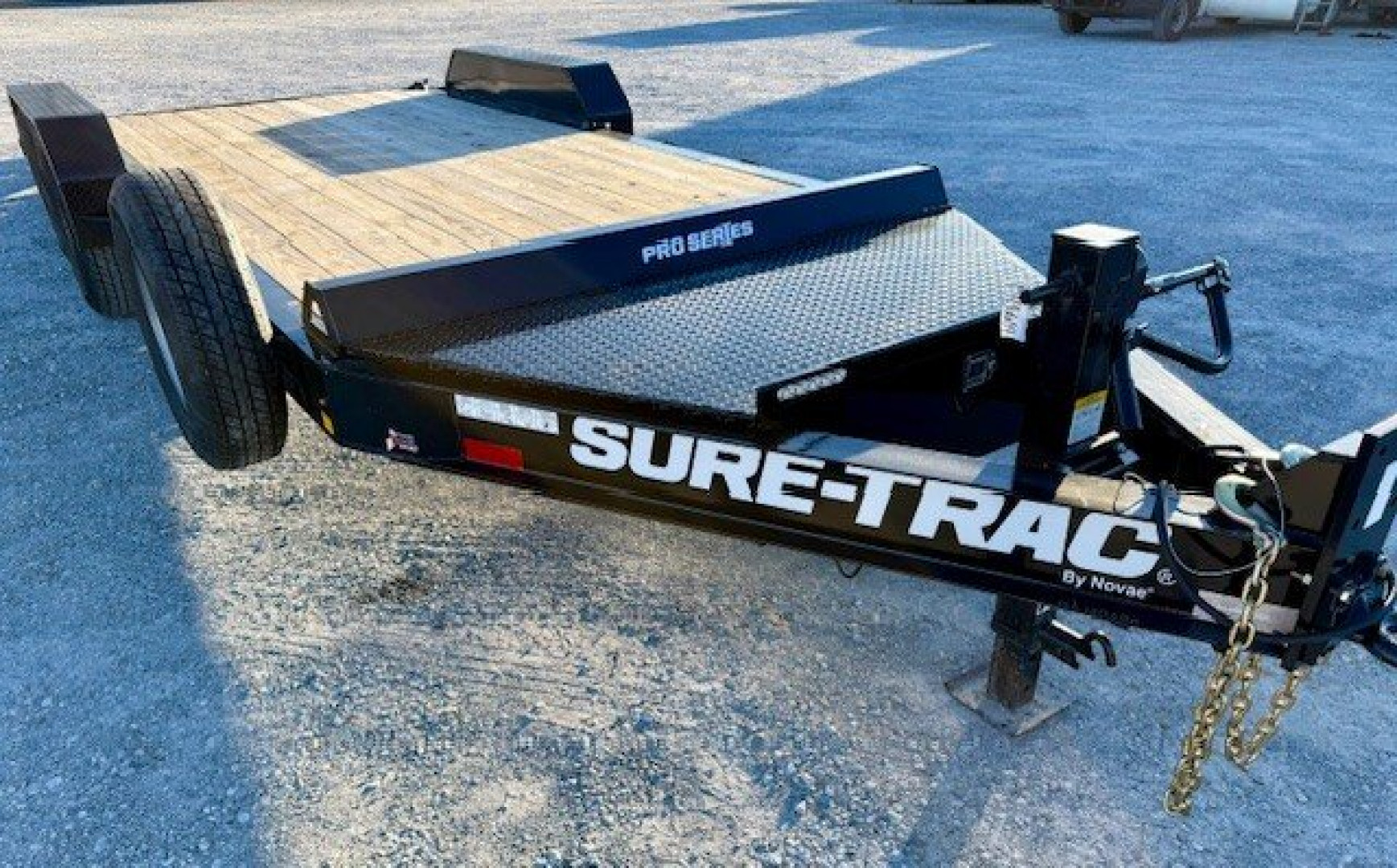 New 2025 Sure-Trac 7x18 (15+3) 15.4K Equipment Trailer