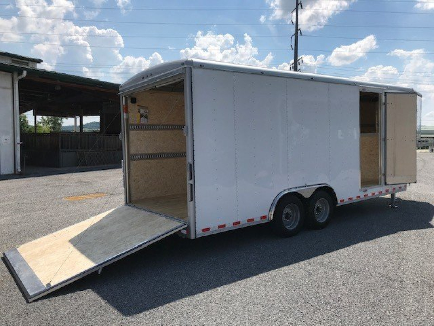 New 2025 Wells Cargo 8.5x28 Gooseneck Enclosed