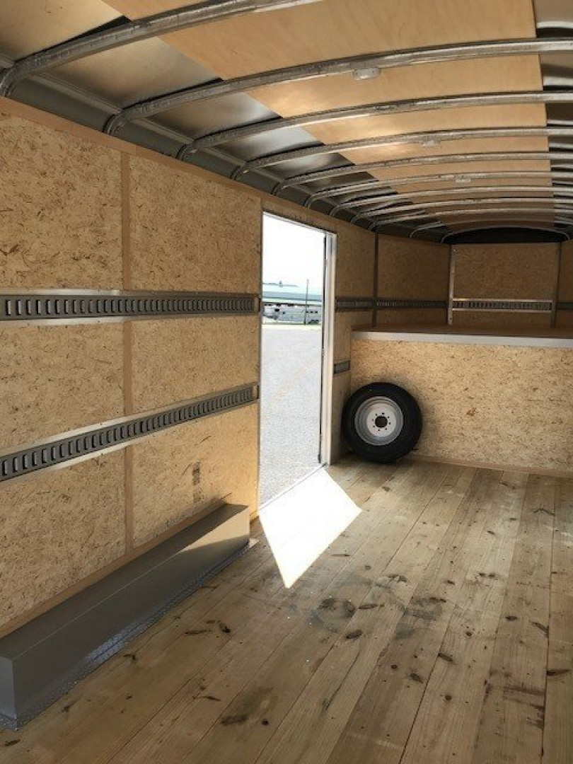 New 2025 Wells Cargo 8.5x28 Gooseneck Enclosed