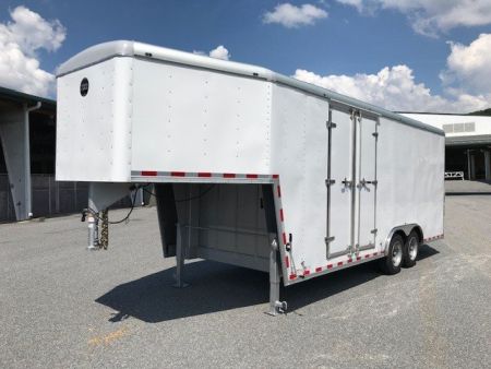 New 2025 Wells Cargo 8.5x28 Gooseneck Enclosed