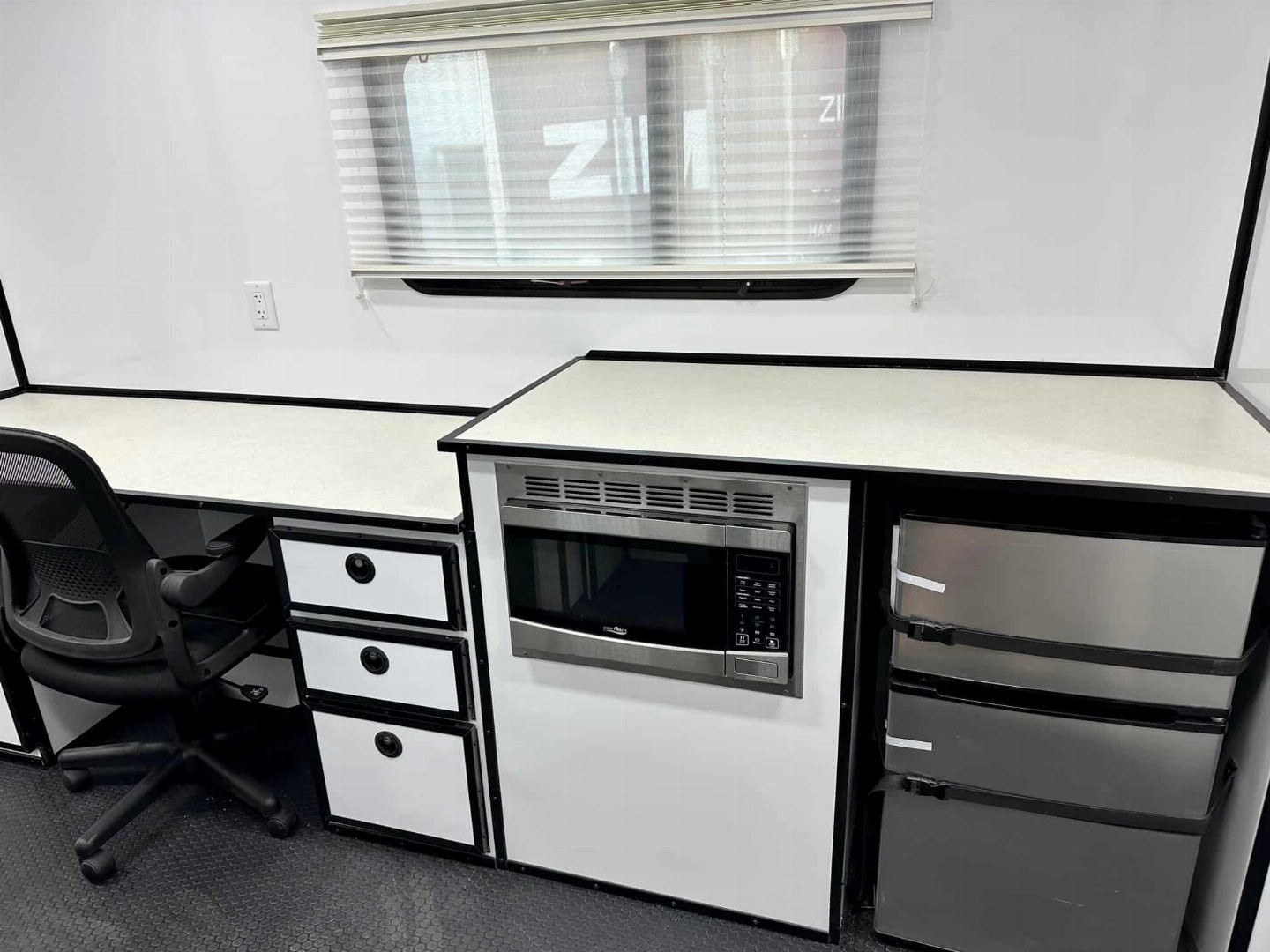 New 2023 ETC Mobile Command Center Office Trailer