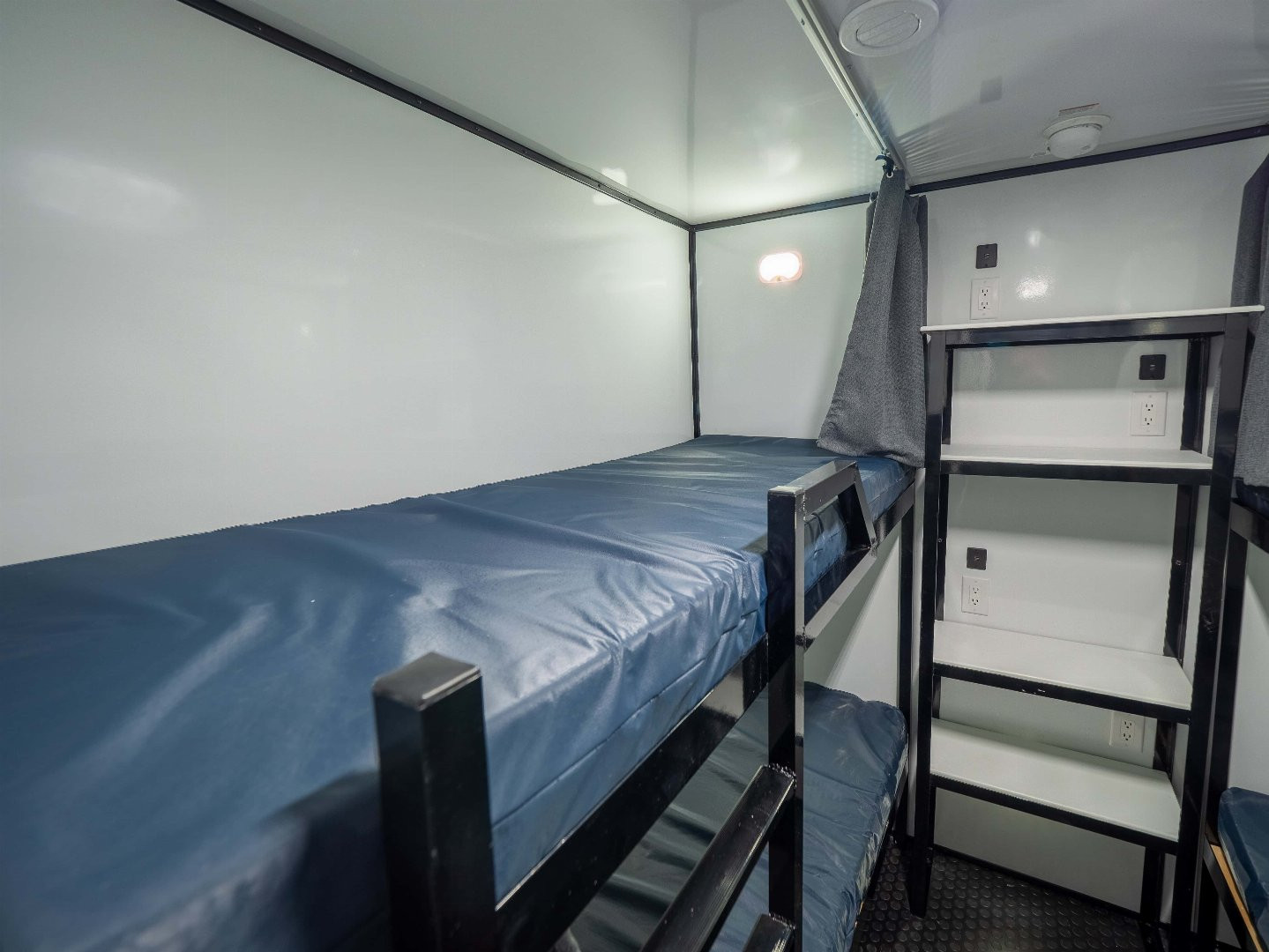 New 2024 ETC 16 Man Bunkhouse Sleeper Trailer