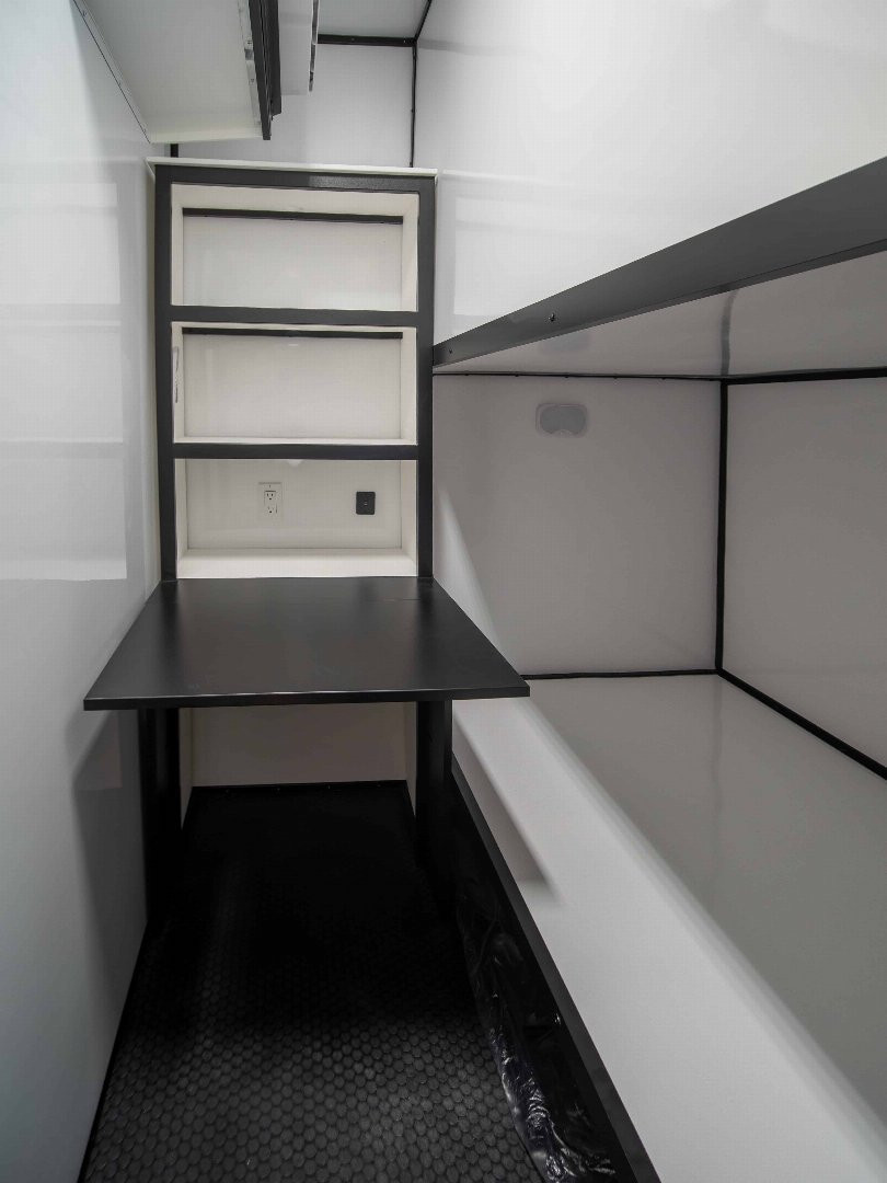 New 2024 ETC 8 Private Rooms with Full Bathroom Bunkhouse Sleeper Trailer