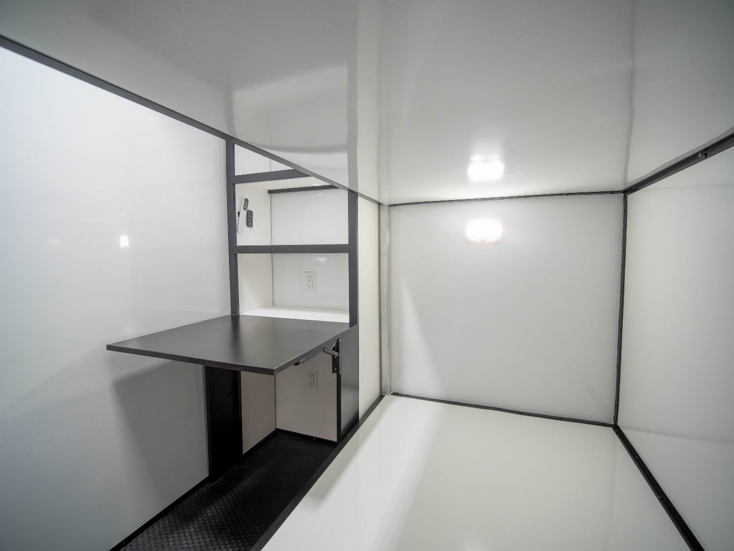 New 2024 ETC 8 Private Rooms with Full Bathroom Bunkhouse Sleeper Trailer