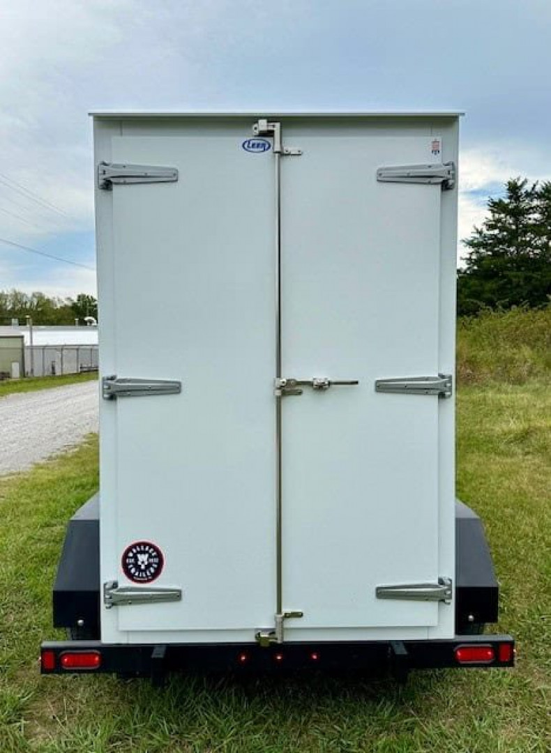 New Leer 5x10 Refrigerator Freezer Trailer
