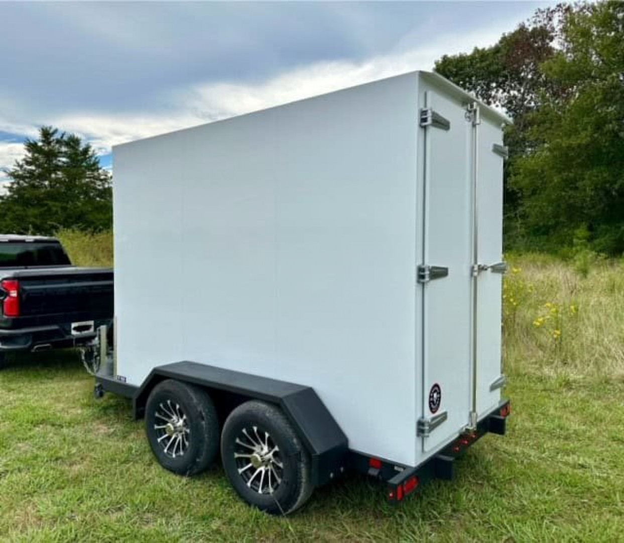 New Leer 5x10 Refrigerator Freezer Trailer