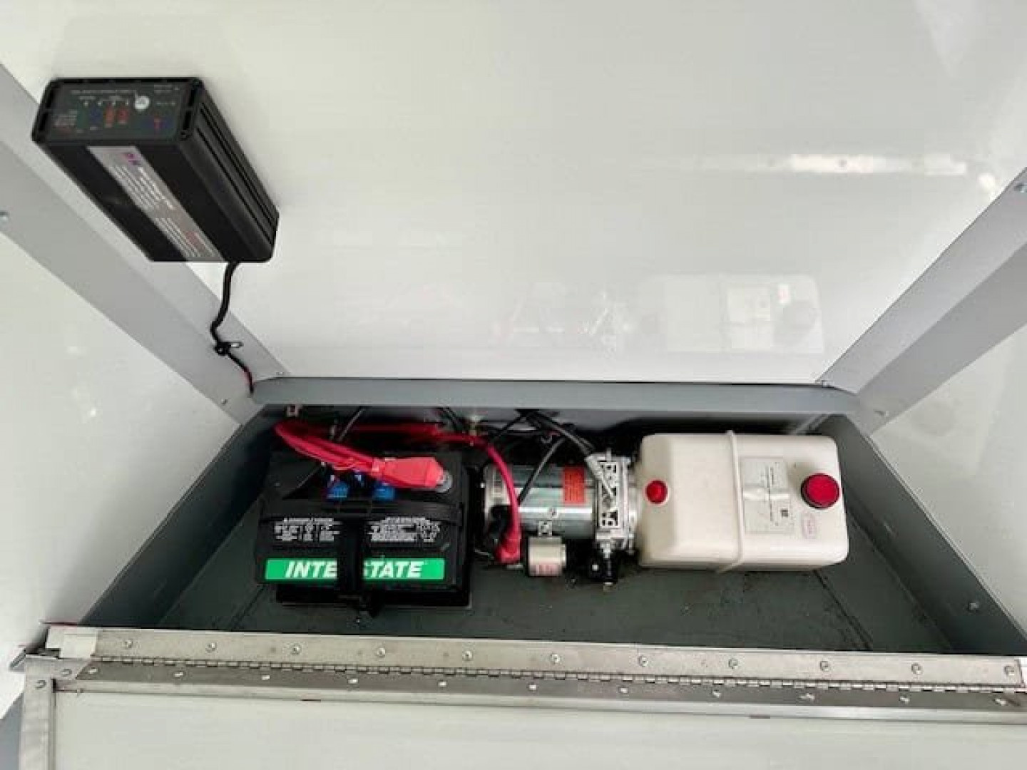 New ANTS 14/20XE Enclosed Drop Deck Trailer