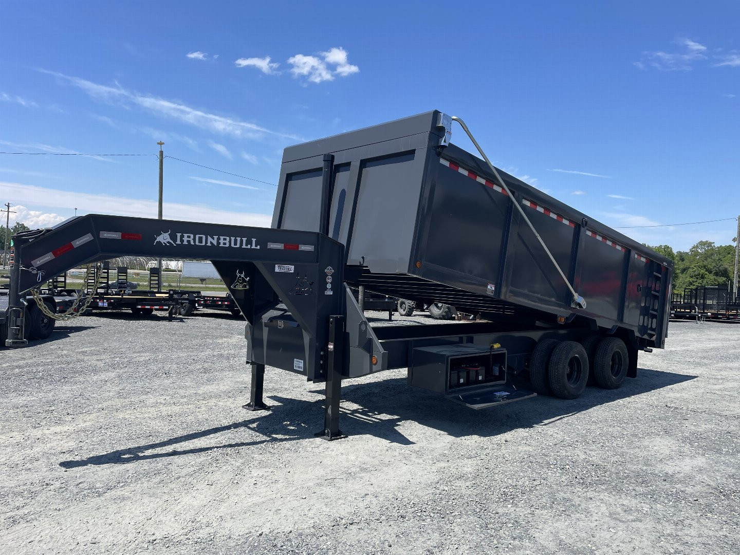 New 2027 Iron Bull HD Dump Trailer