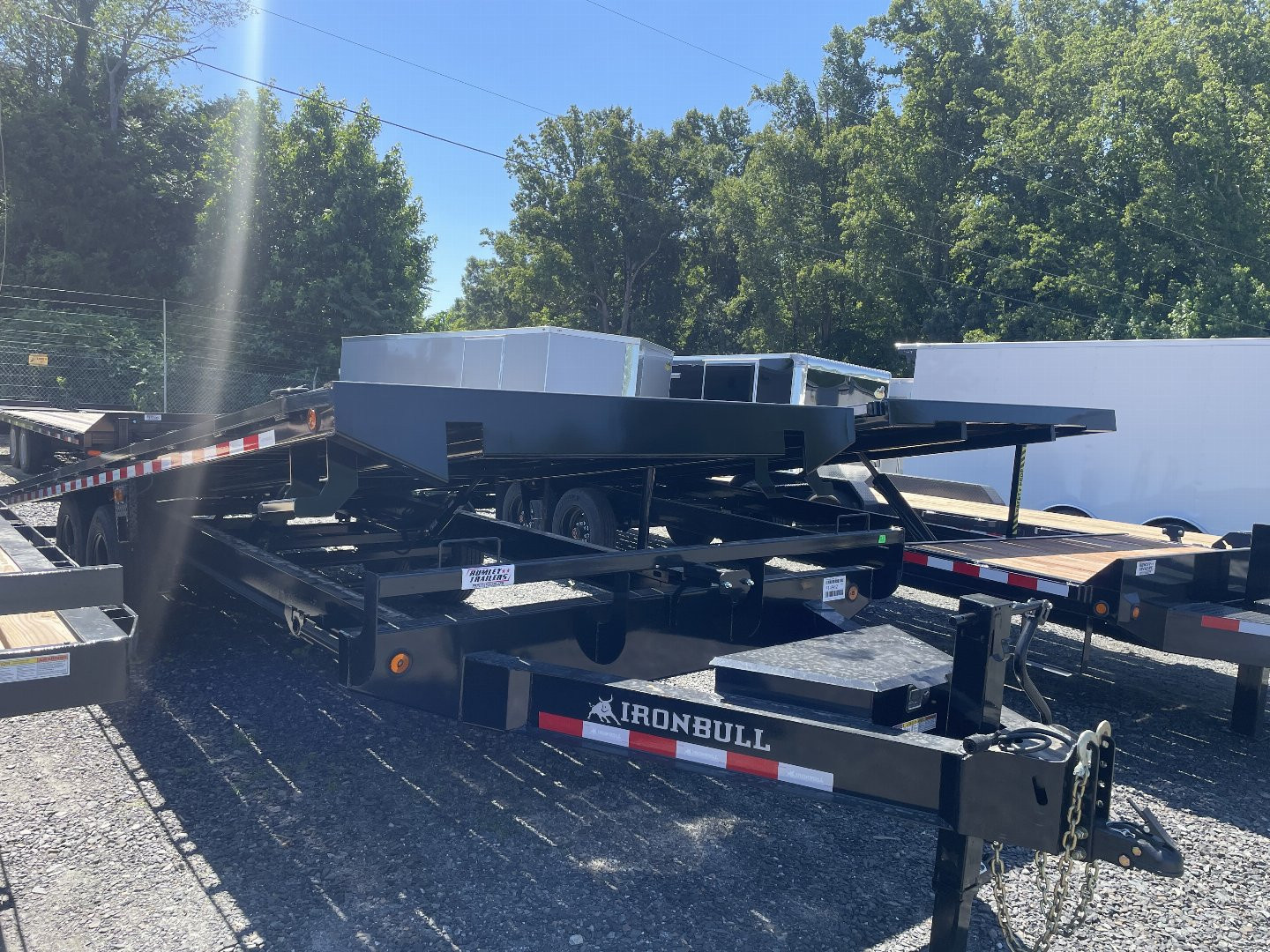 New 2027 Iron Bull power tilt Deckover Trailer-24'