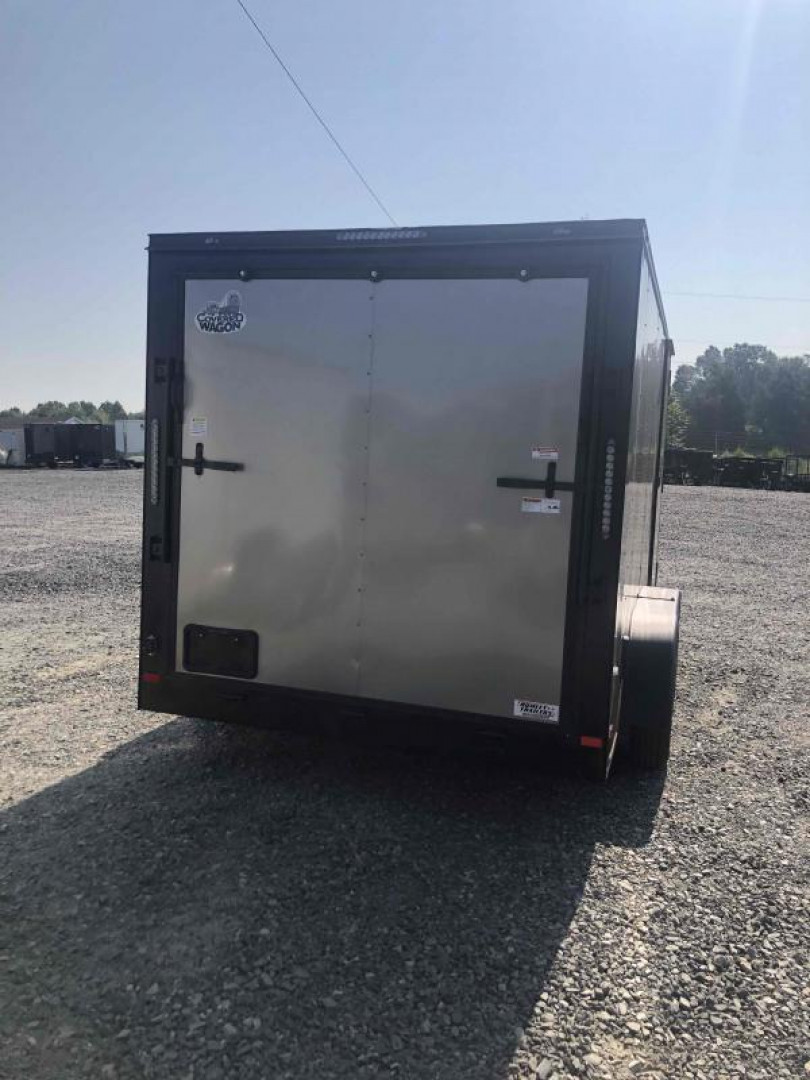 2027 Covered Wagon photo 4