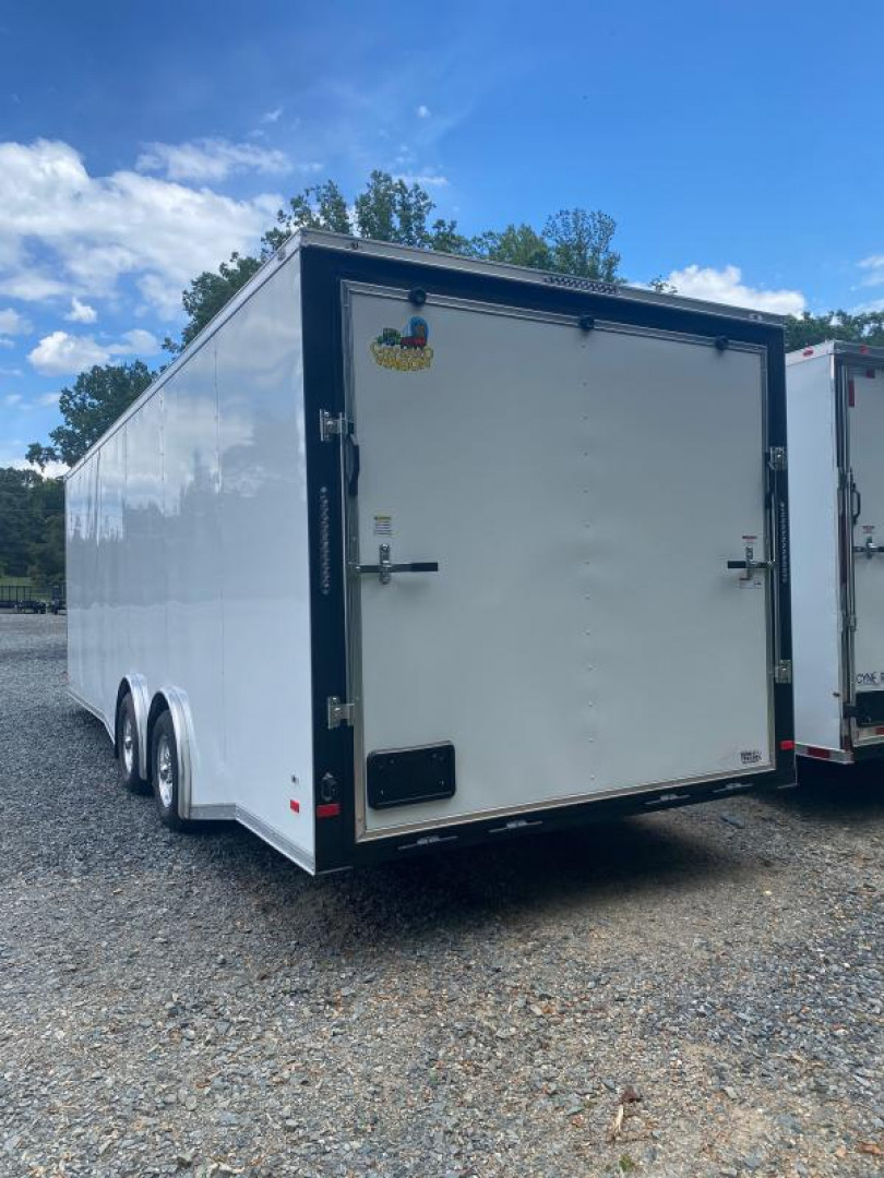 2027 Covered Wagon photo 4