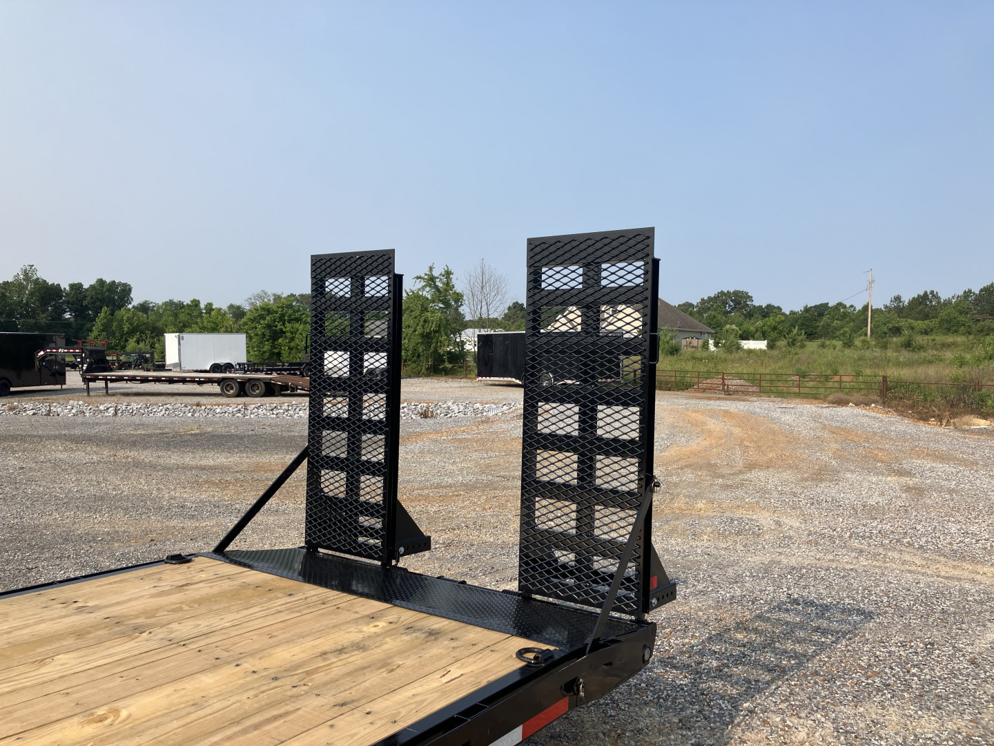 New 2026 MAXXD Gooseneck Trailer | 83" x 24' 18K GVWR