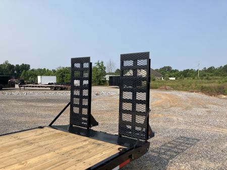 New 2026 MAXXD Gooseneck Trailer | 83" x 24' 18K GVWR