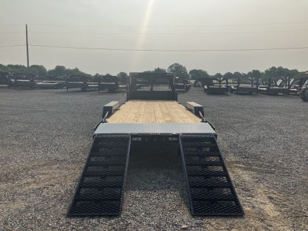 New 2026 MAXXD Gooseneck Trailer | 83" x 24' 18K GVWR