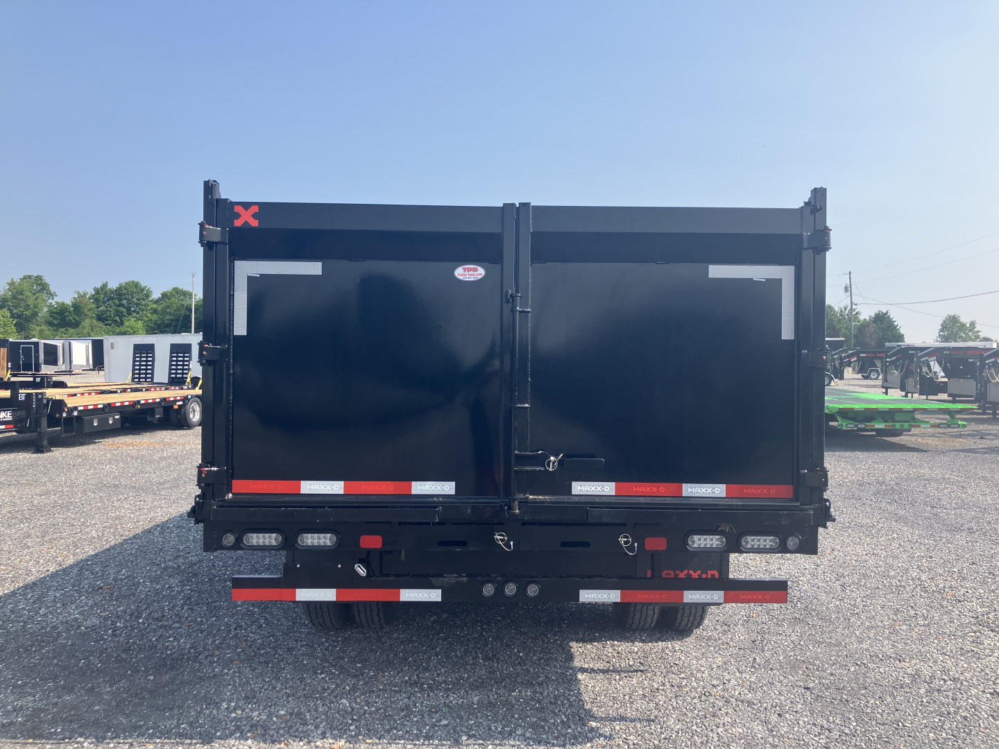New 2026 MAXXD Gooseneck Dump Trailer | 96" x 20' 25K GVWR