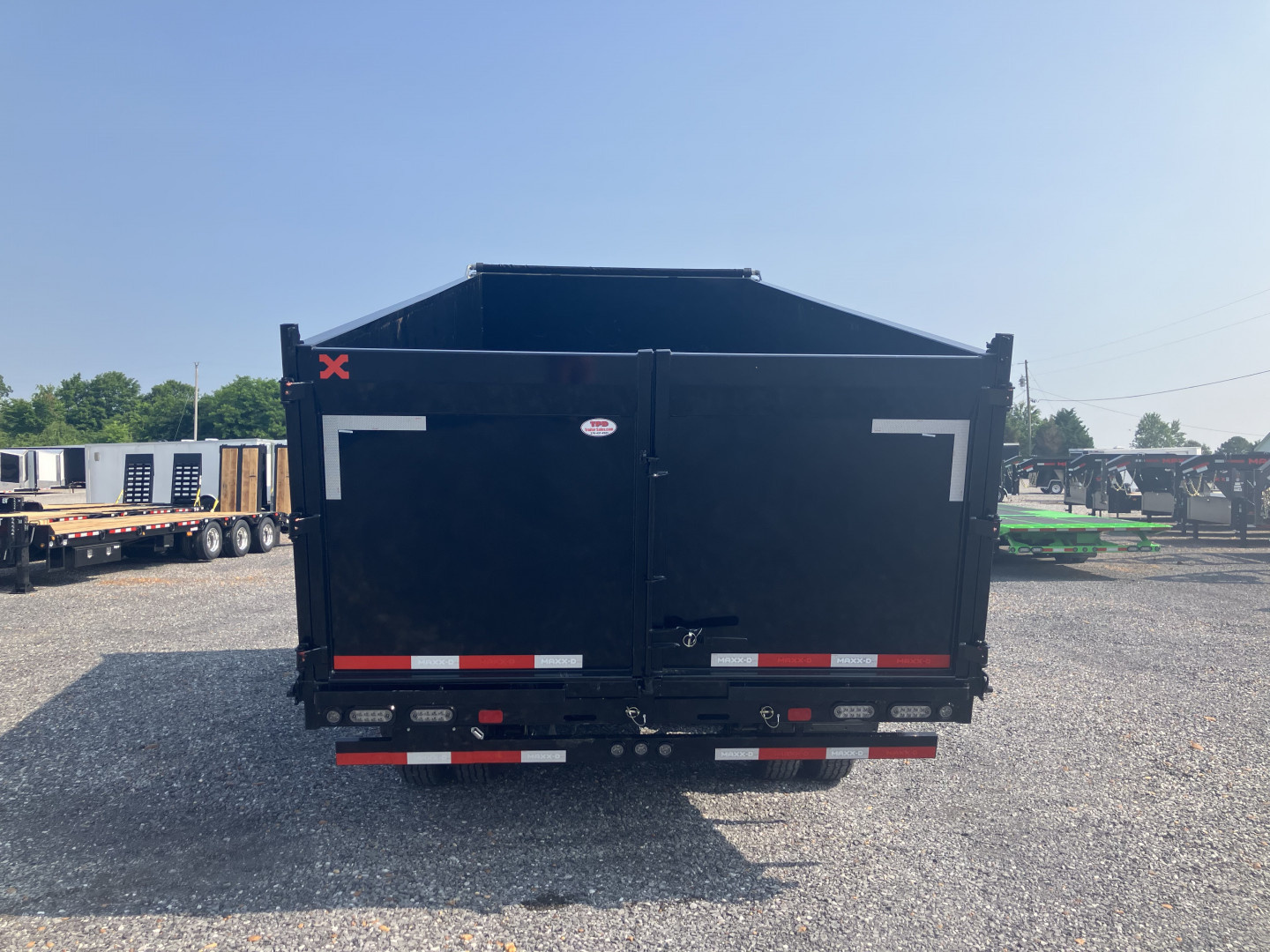 New 2026 MAXXD Gooseneck Dump Trailer | 96" x 20' 25K GVWR