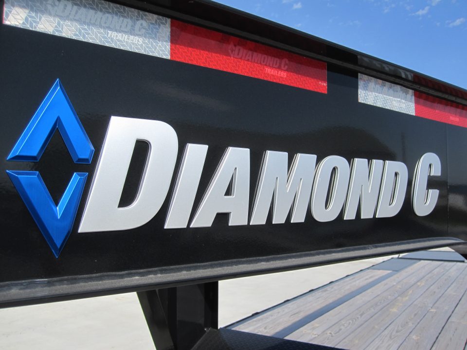 2025 Diamond C photo 2