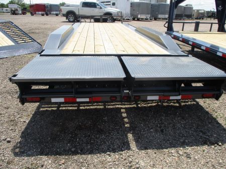 New 2025 Titan Trailer Lo Glide Flatbed Trailer 8'6 X 25