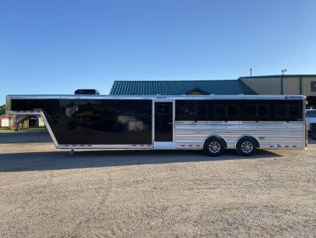 New 2025 Cimarron Showstar 10 Pen Comfort Package