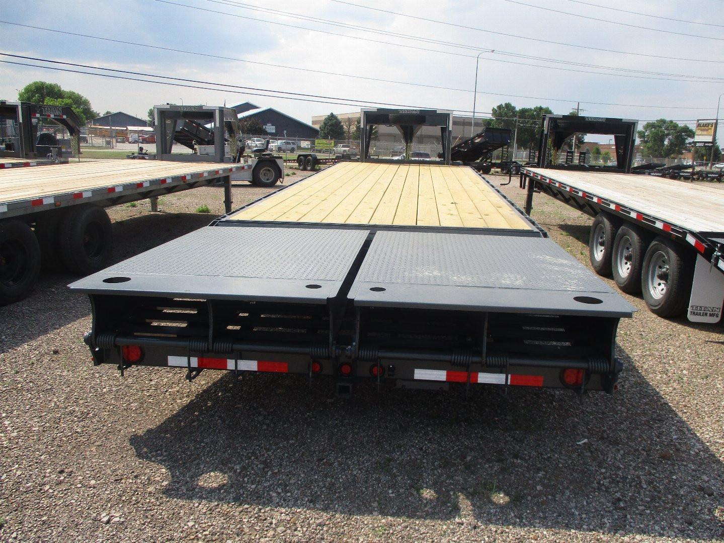 New 2025 Titan Trailer Flatbed Flatbed Trailer 8'6 X 30