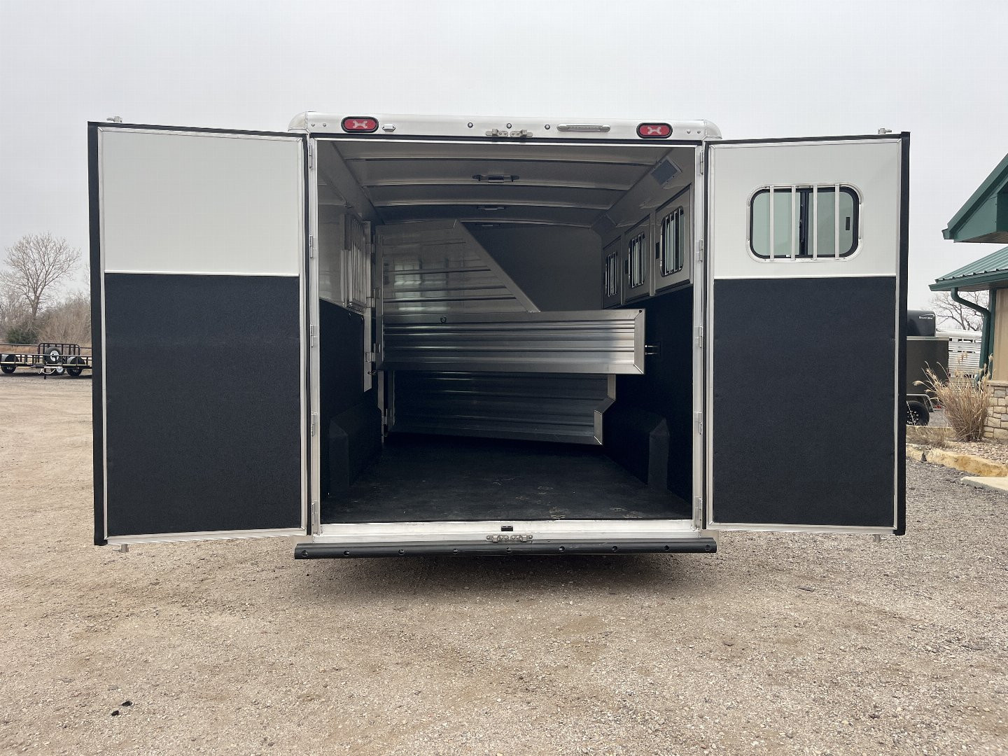 New 2025 Cimarron Norstar 3 Horse Bumper Pull