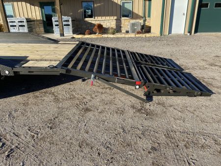 New 2025 MAXXD H9X Equipment Trailer 102x32
