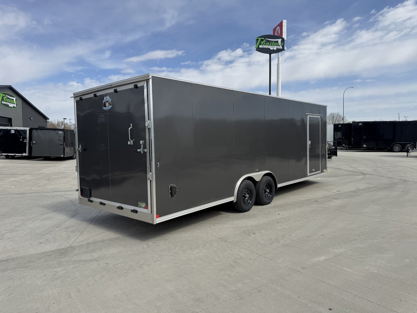 New NEW 2027 Bighorn R&M 8.5x24 +2V SUPERIOR QUALITY 10K Enclosed 7 ft Cargo Trailer Car Hauler