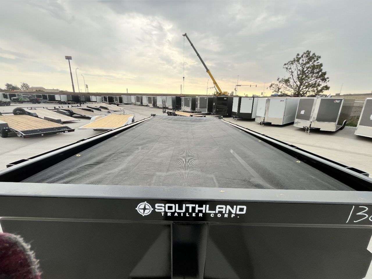 New NEW 2025 Southland 14ft Hydraulic Jack HIGH SIDE Low Profile Dump Trailer 2-7000 lb axles = 14K with Ramps and TARP