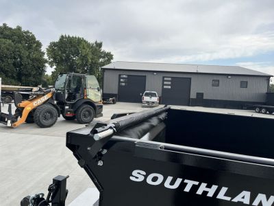 New NEW 2025 Southland 14ft Hydraulic Jack HIGH SIDE Low Profile Dump Trailer 2-7000 lb axles = 14K with Ramps and TARP