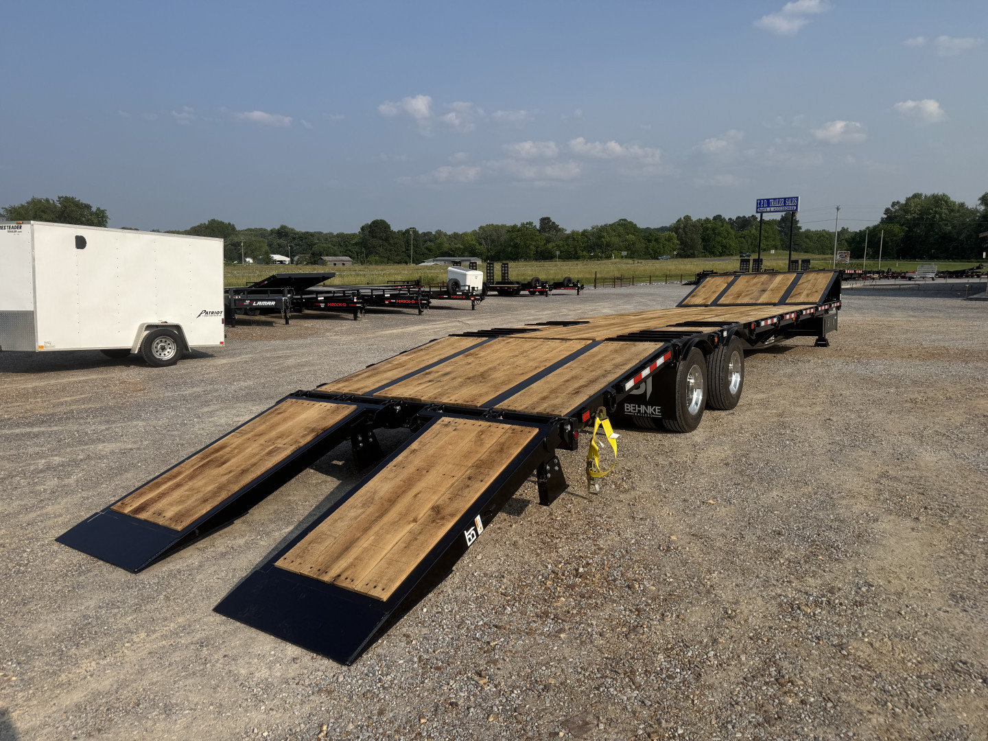 New 2026 Behnke Step Deck Trailer | 102" x 45' 60K GVWR