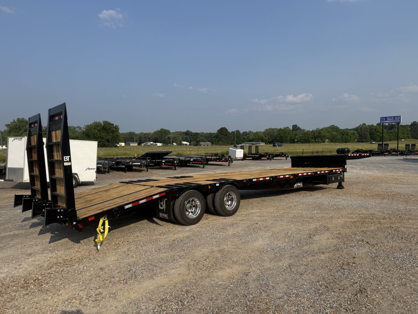 New 2026 Behnke Step Deck Trailer | 102" x 45' 60K GVWR