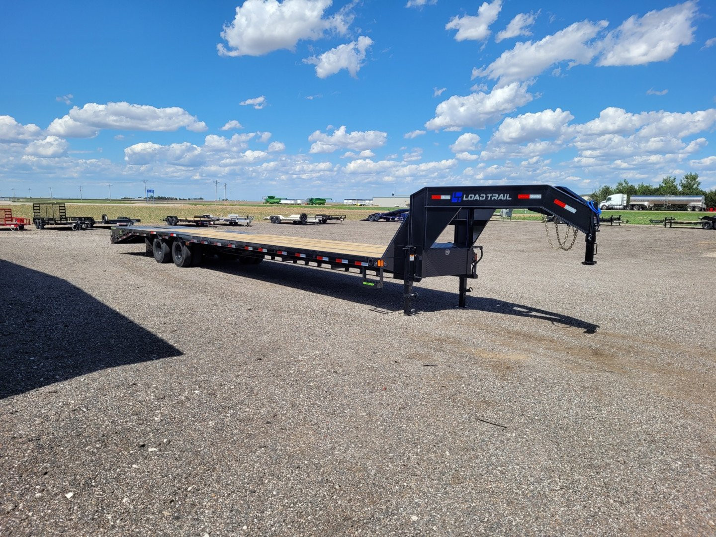 New 2025 Load Trail 102"x40' Gooseneck Low-Pro Deckover Trailer