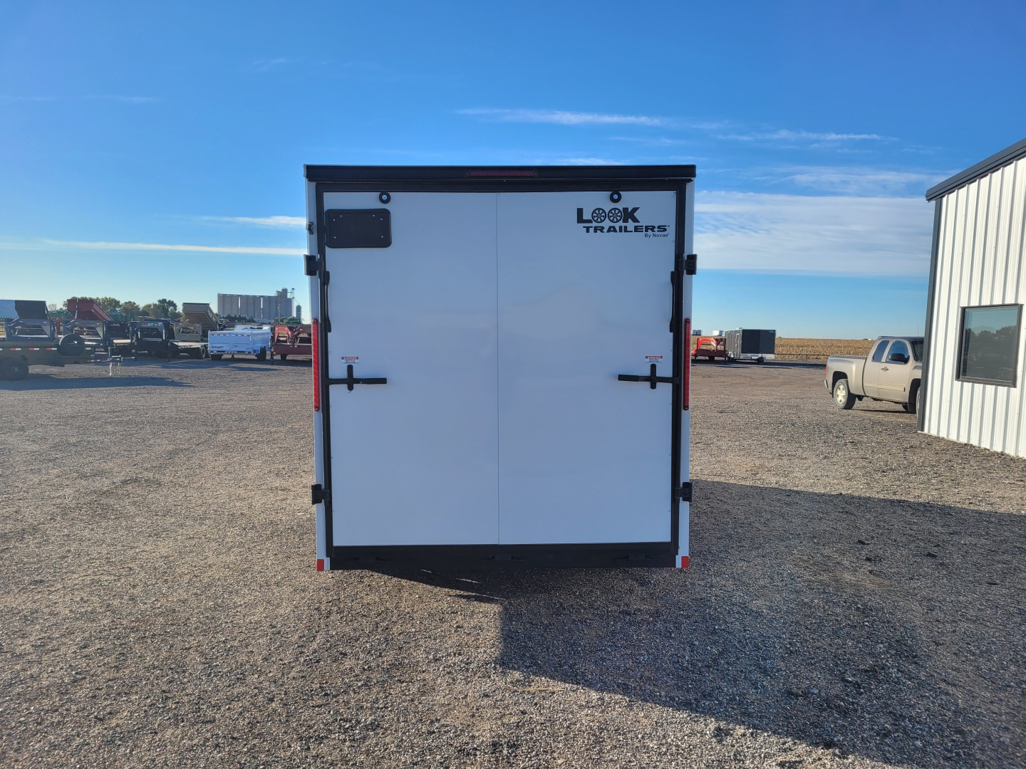 New 2025 Look 7'x16'x7' Enclosed Trailer