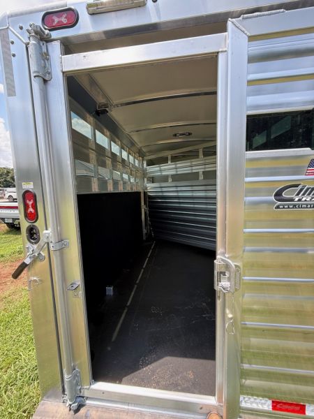 New 2026 Cimarron Trailers Lonestar Stock Combo 24' Horse Trailer