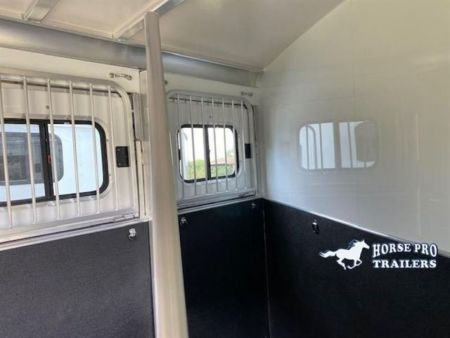 New 2026 CIMARRON TRAILERS Norstar 2 Horse Slant Load w/ Rear Tack