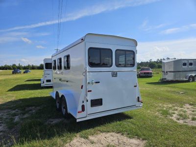 New 2026 Bee Chief 3 Horse Fully Enclosed Bumper Pull Horse Trailer