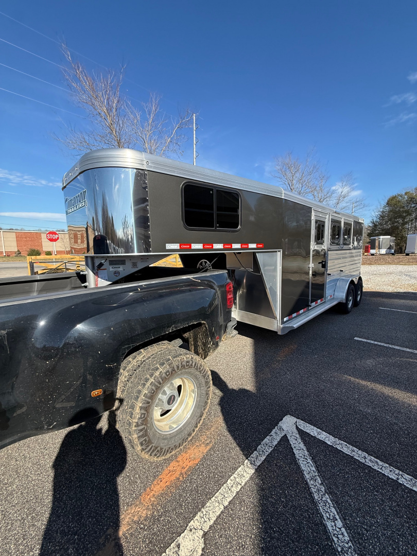 New 2026 Cimarron Trailers Norstar 3 Horse R.T.G Gooseneck