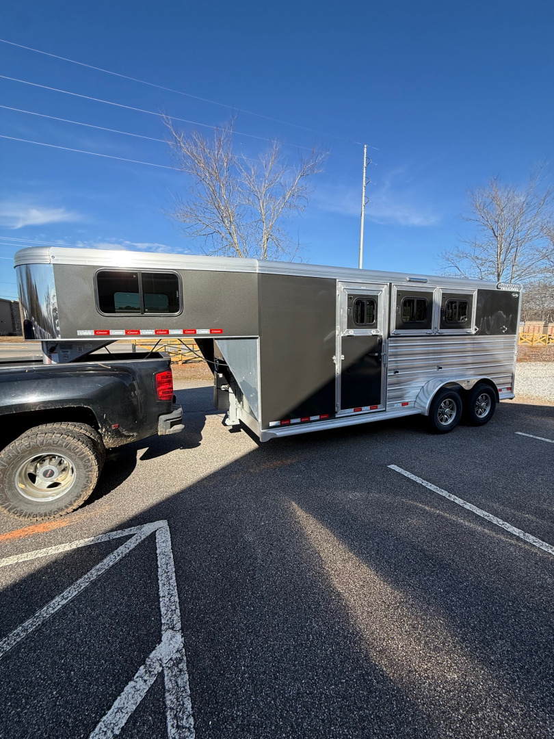 New 2026 Cimarron Trailers Norstar 3 Horse R.T.G Gooseneck