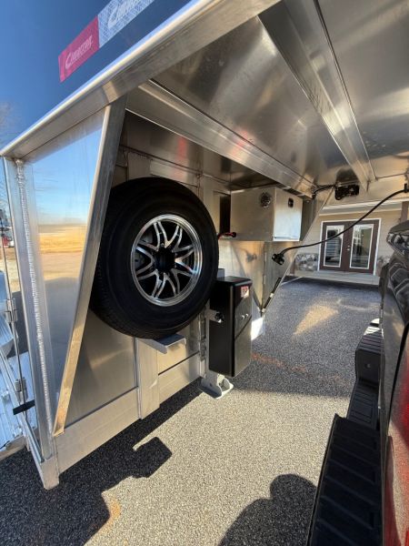 New 2026 Cimarron Trailers Norstar 3 Horse R.T.G Gooseneck