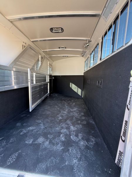 New 2026 Cimarron Trailers Norstar 3 Horse R.T.G Gooseneck