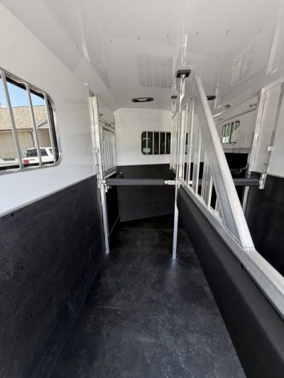 New 2026 Adam 2H Jubilee Side Ramp BP Horse Trailer