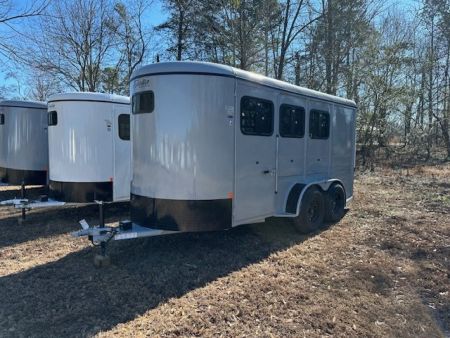 New 2025 Delta Trailers 3 Horse Slant Load BP Horse Trailer