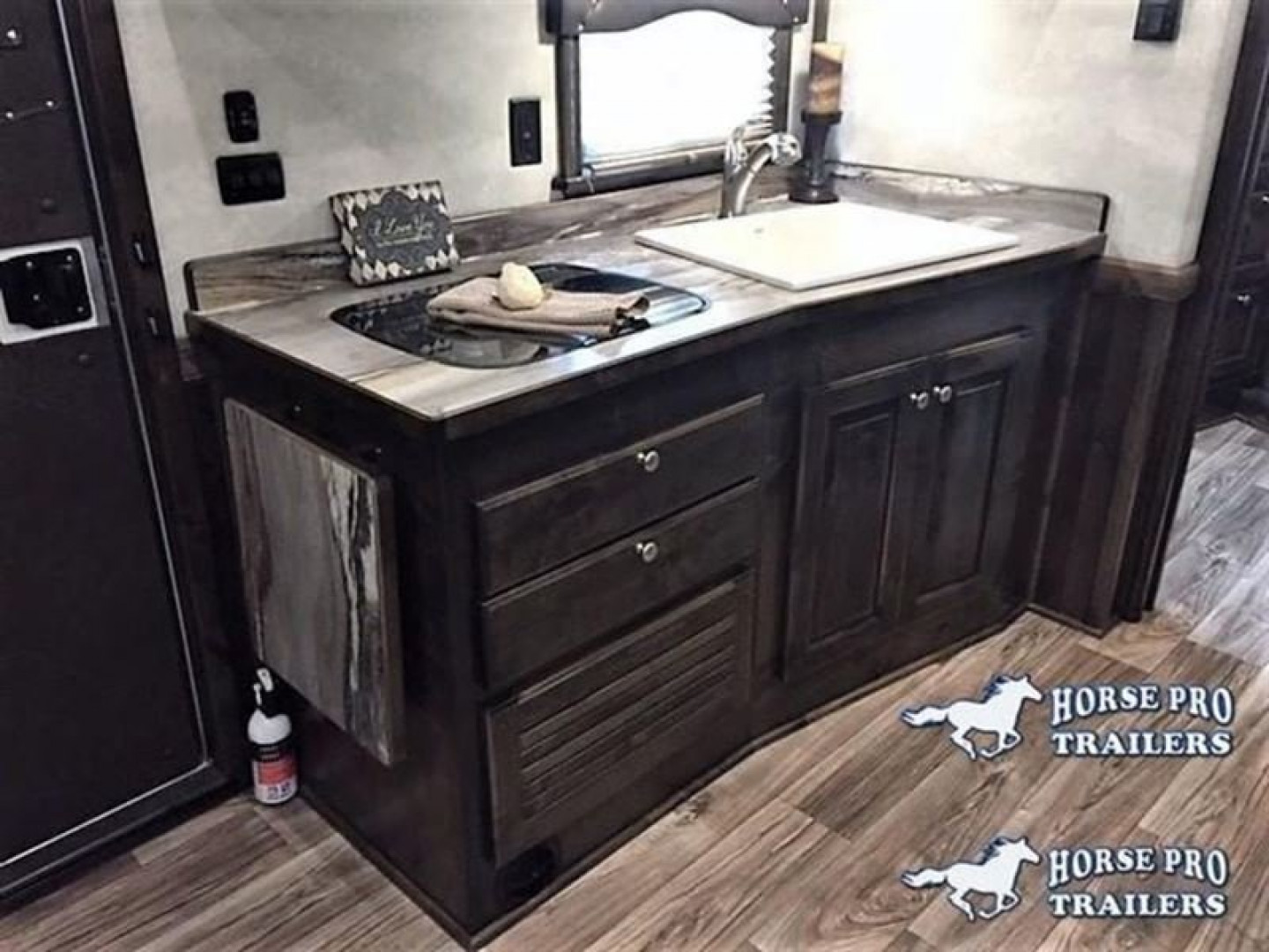 New 2027 Cimarron Trailers 3 Horse 13'6 Outback LQ Horse Trailer