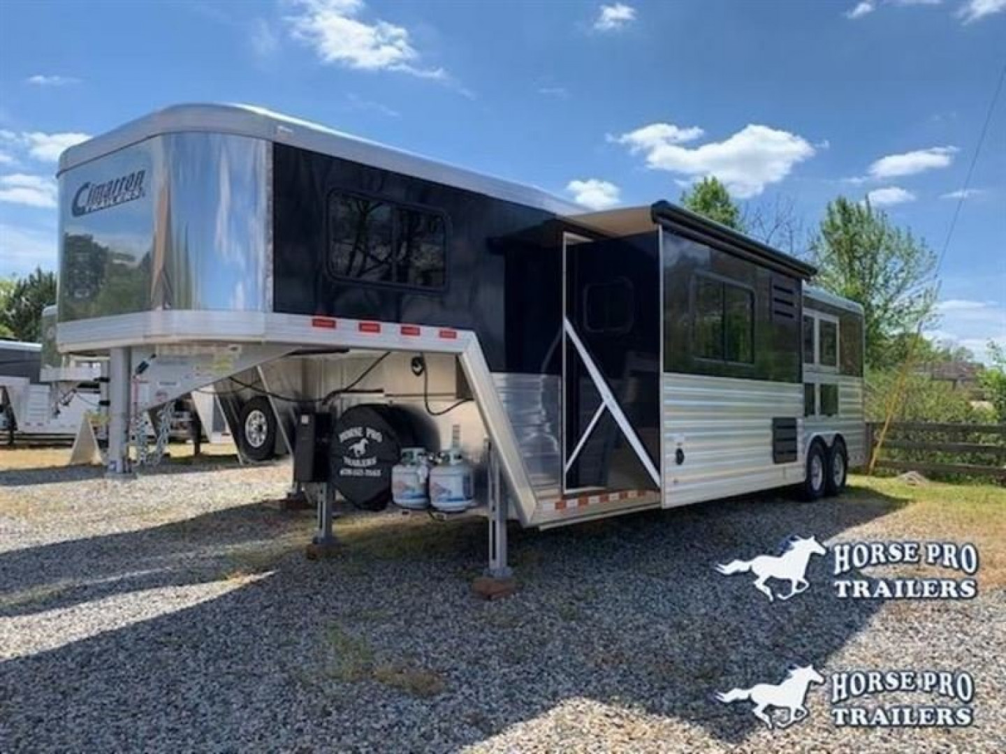 New 2027 Cimarron Trailers 3 Horse 13'6 Outback LQ Horse Trailer