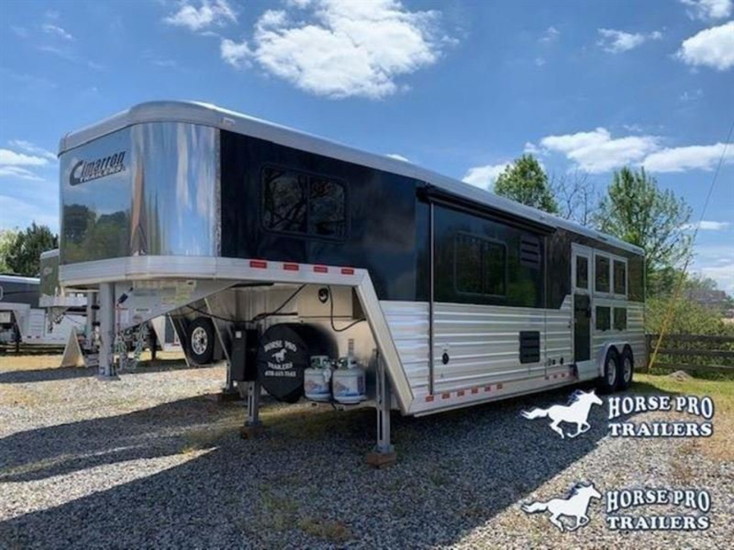 New 2027 Cimarron Trailers 3 Horse 13'6 Outback LQ Horse Trailer